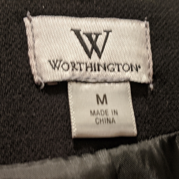 Women's Jacket - Picture 4 of 5